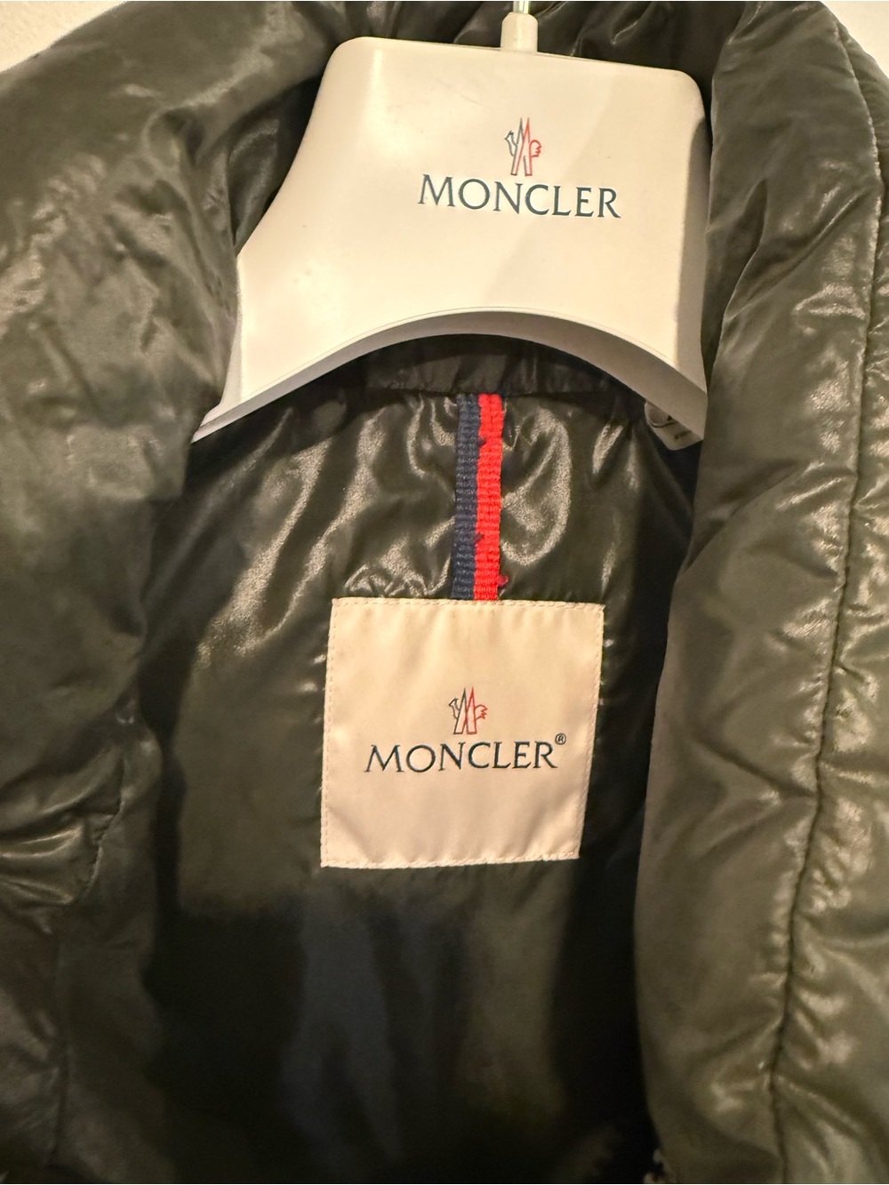 Authentic Moncler Maya – Rare Limited olive Green Colour - Picture 3 of 5